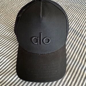 ALO Yoga Classic Black Mesh Cap